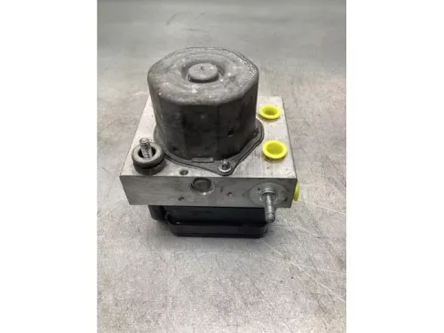 ABS Pomp-8025121 (18523362)