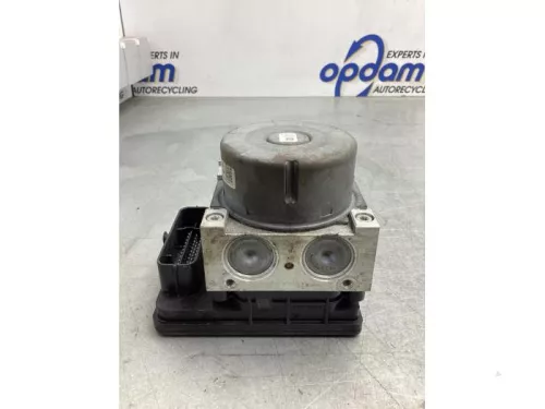 ABS Pomp-7921642
