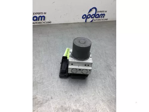 ABS Pomp-8287663 (22619455)
