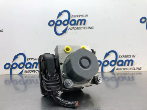 ABS Pomp-8120736