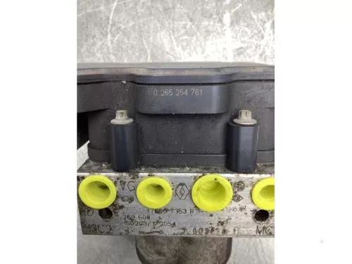 ABS Pomp-8123389 (20358692)