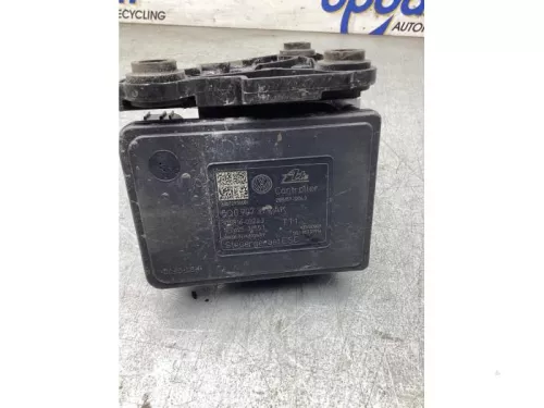 ABS Pomp-8254635 (22089151)