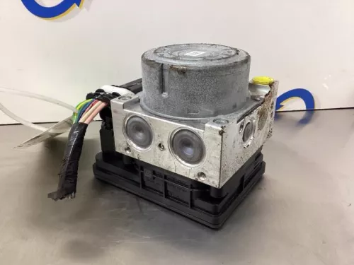 ABS Pomp-7588626 (15093888)