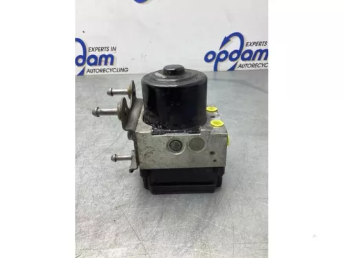 ABS Pomp-7988761