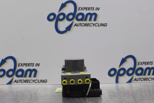 ABS Pomp-7877750