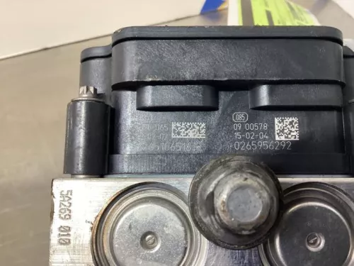 ABS Pomp-7877750 (14482434)