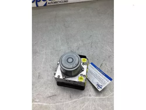 ABS Pomp-8202833 (22302992)