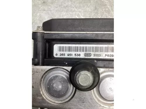 ABS Pomp-8123670 (20353036)