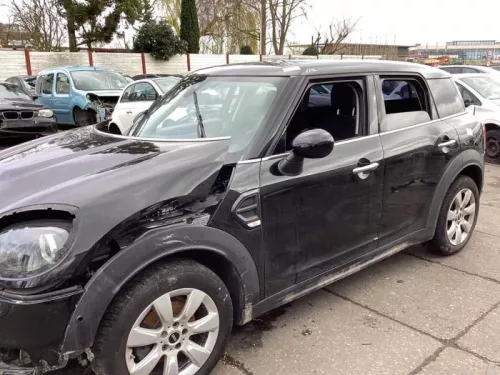 Voorbumper-8163393 (20521249)
