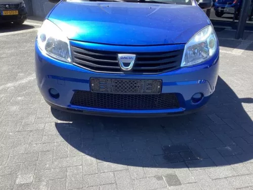 Voorbumper-8316359