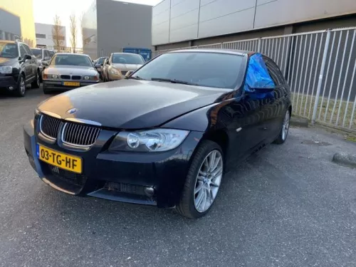 Voorbumper-8309861 (22444231)