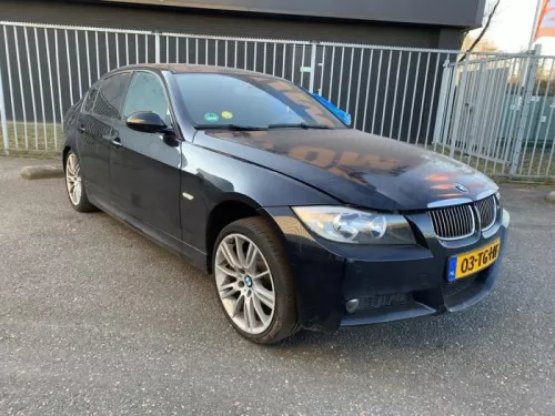Voorbumper-8309861 (22444231)