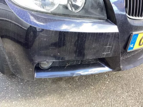 Voorbumper-8309861 (22444231)