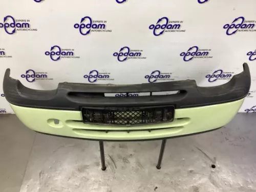Voorbumper-8311466 (22435291)