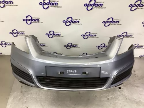Voorbumper-8313618 (22628480)