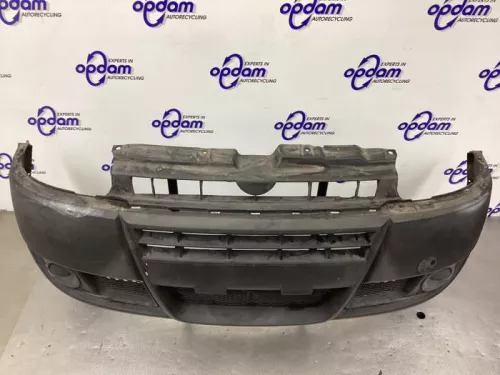 Voorbumper-8265236 (21752705)