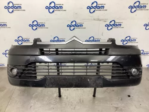 Voorbumper-8132897