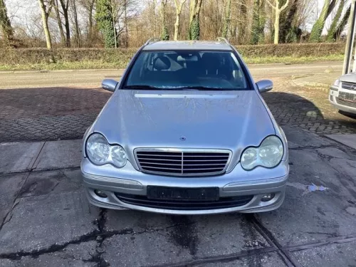 Voorbumper-8027768 (18503903)