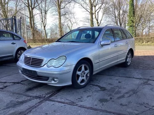 Voorbumper-8027768 (18503903)