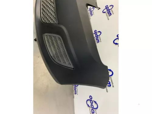 Voorbumper-8235541 (21275244)