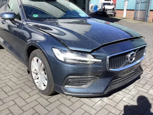 Voorkop compleet-8173226 (20533518)