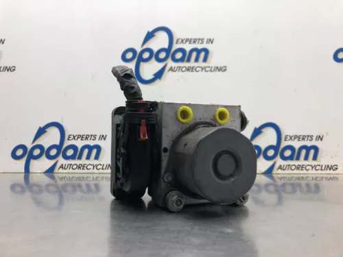 ABS Pomp-8143415
