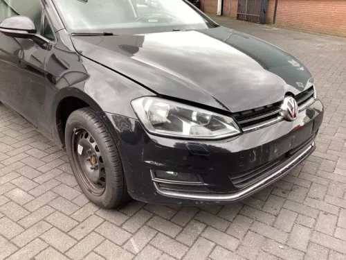 Voorkop compleet-8314606 (22545701)