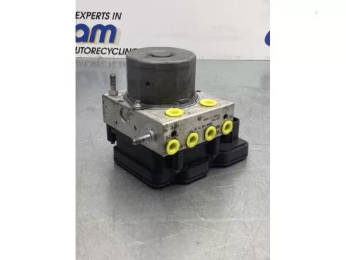 ABS Pomp-7589061 (17052916)