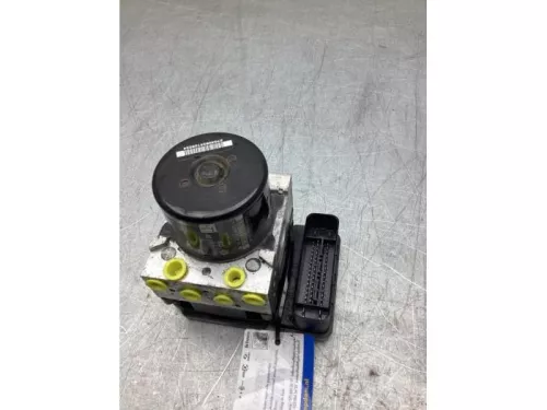 ABS Pomp-8257224 (22559608)