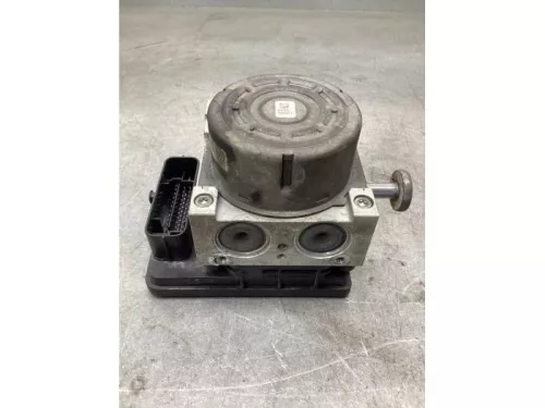 ABS Pomp-8223262 (21135363)