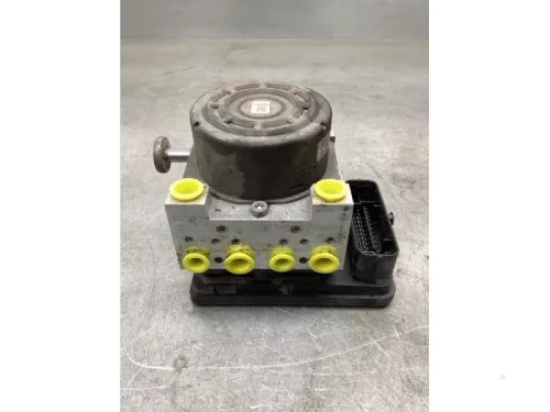 ABS Pomp-8223262 (21135363)