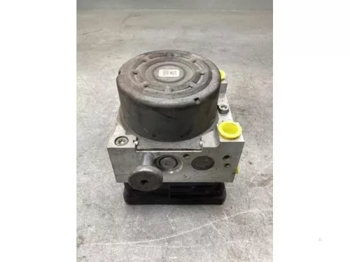 ABS Pomp-8223262 (21135363)