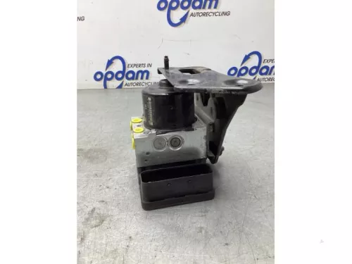 ABS Pomp-8238498