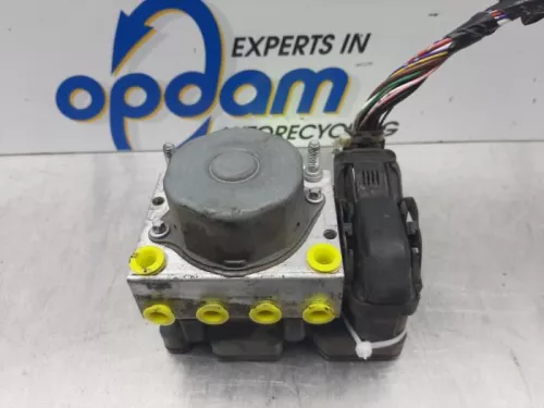 ABS Pomp-7609473 (15791162)