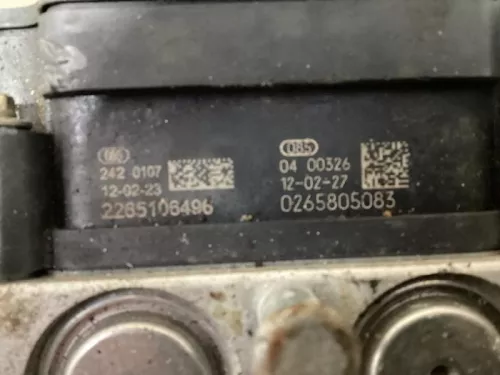 ABS Pomp-7609473 (15791162)