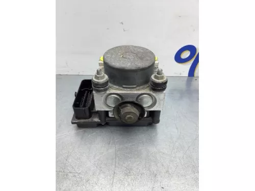 ABS Pomp-7524883 (17172208)