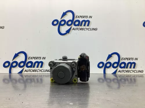 ABS Pomp-7854870