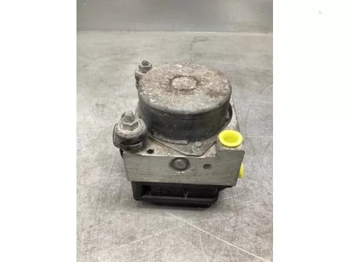ABS Pomp-8208380 (21634268)