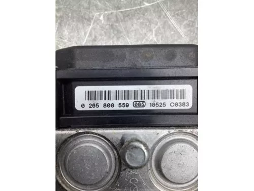 ABS Pomp-7870181 (18393399)