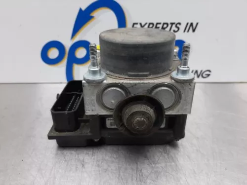 ABS Pomp-7746426 (16349167)