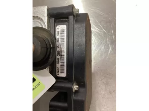 ABS Pomp-7746426 (16349167)