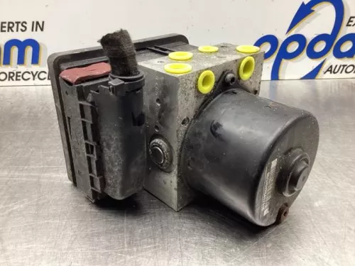 ABS Pomp-7729012 (18567581)