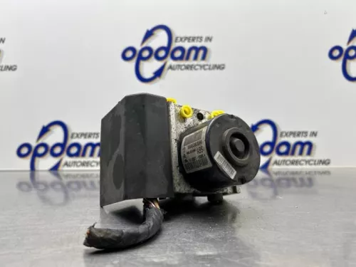 ABS Pomp-8151114 (22447171)