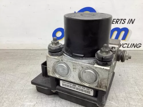ABS Pomp-7930617 (19491745)