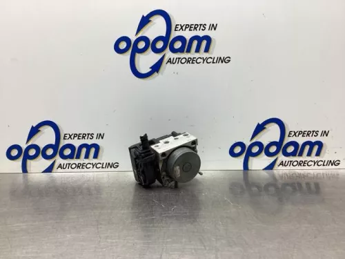 ABS Pomp-7744255