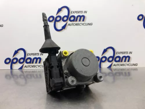 ABS Pomp-8242075 (21487151)