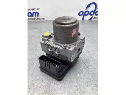 ABS Pomp-7747558 (17893016)