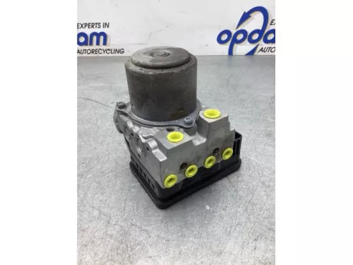ABS Pomp-7747558