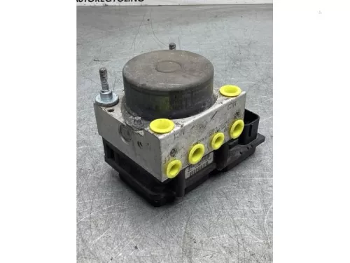ABS Pomp-7921381