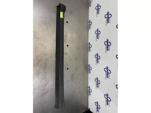 Zijskirt rechts-8221230